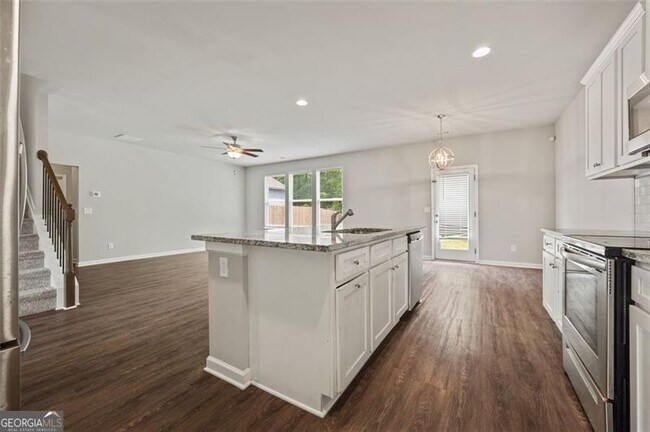 Building Photo - 139 Hunts Ml Cir