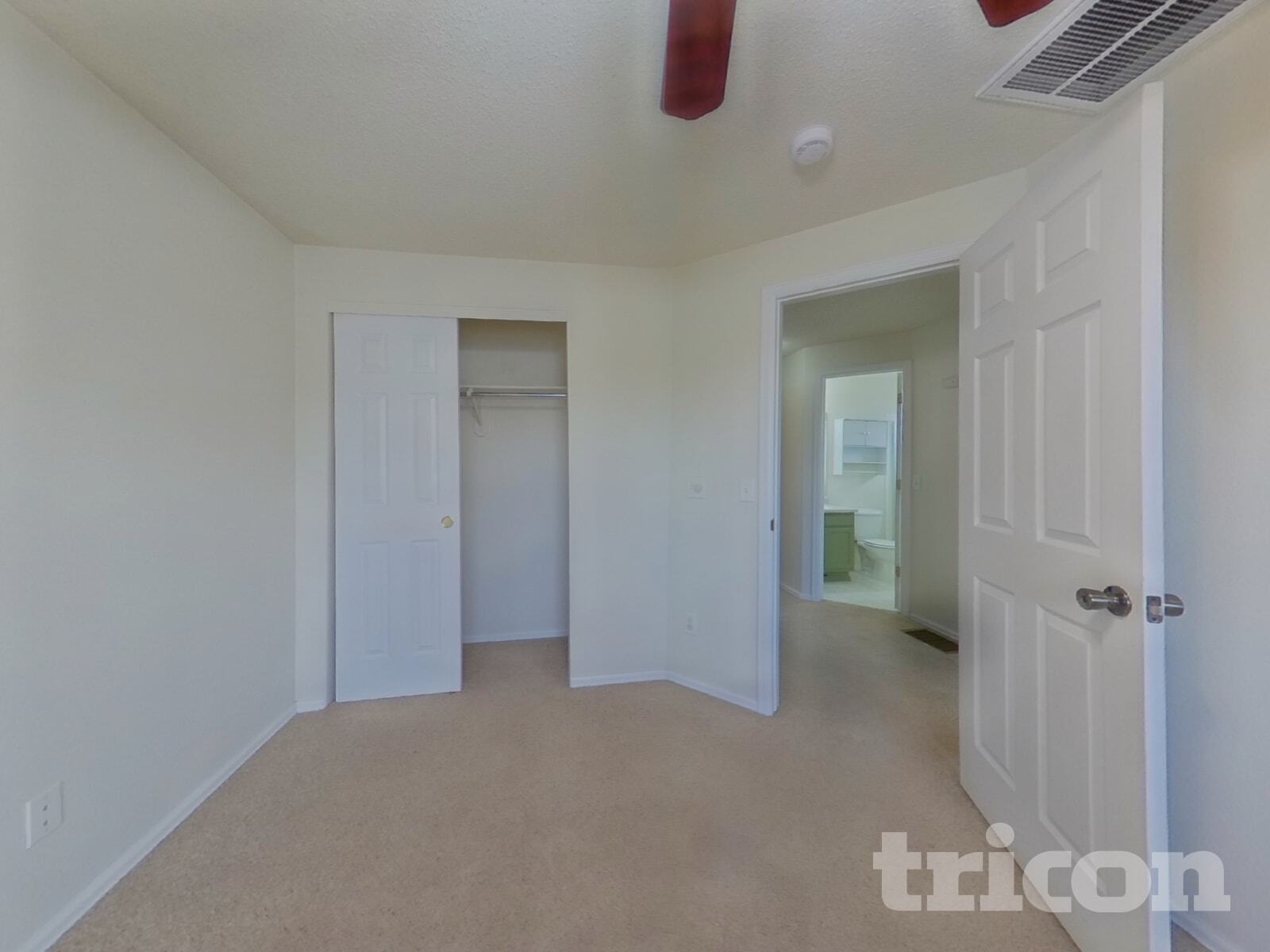 Building Photo - 5504 Vermillion Bluffs Dr