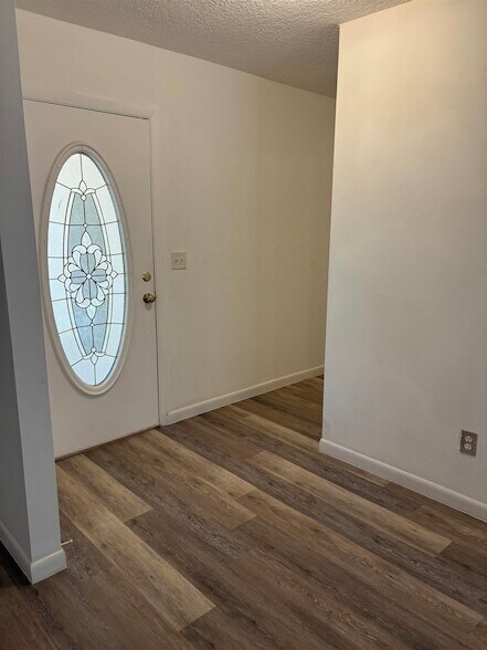 Building Photo - 3421 Red Cloud Trail