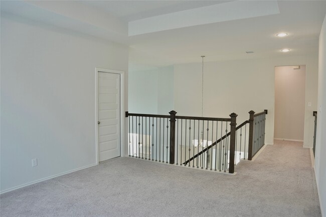 Building Photo - 24727 Tanoureen Dr