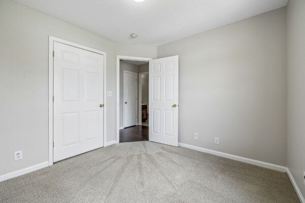Building Photo - 254 Senator Dr