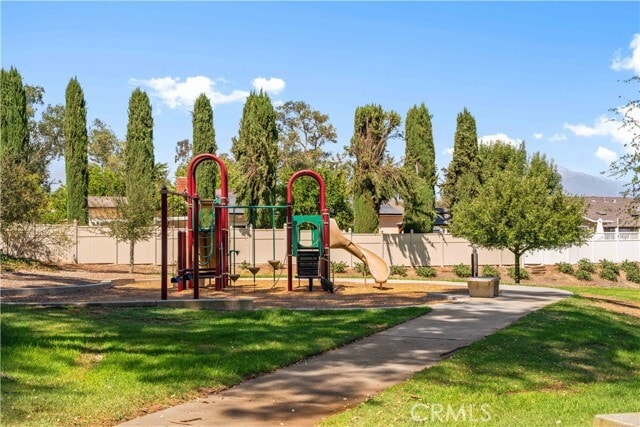 Building Photo - 15410 Elm Ln