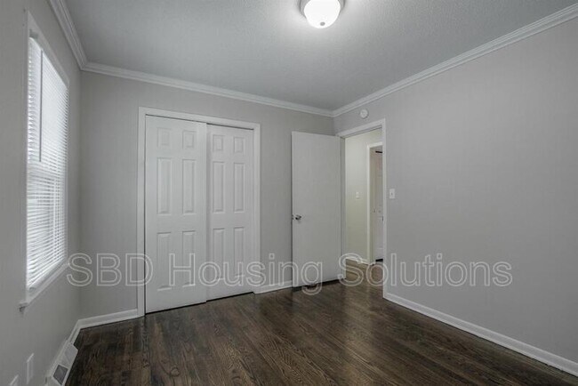 Building Photo - 16003 East 35th St S