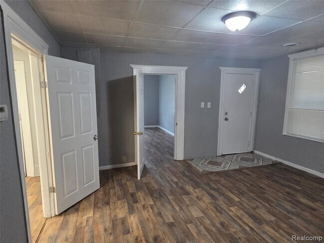 Building Photo - 3053 Tillman St