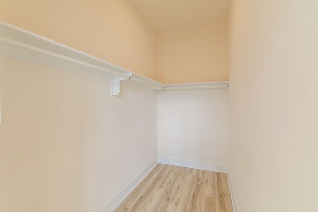 Building Photo - Luxury Northern Liberties Condo