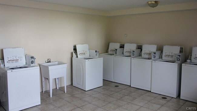 Building Photo - 5816 Stone Gate Heights