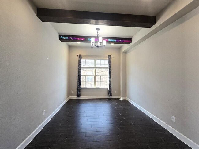 Building Photo - 340 Cross Timbers Dr