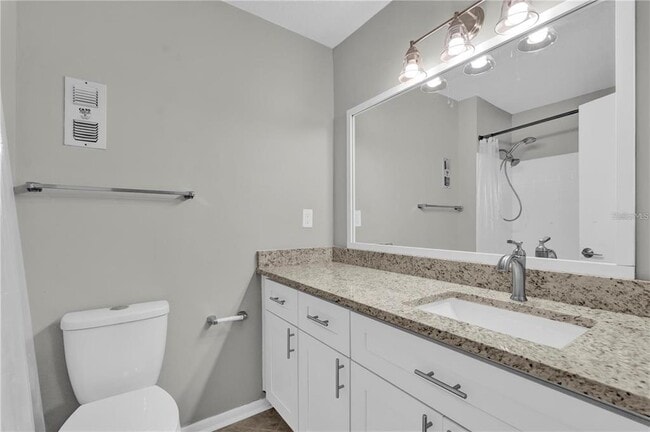 Building Photo - 514 Orange Dr