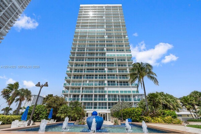 Building Photo - 2100 S Ocean Ln