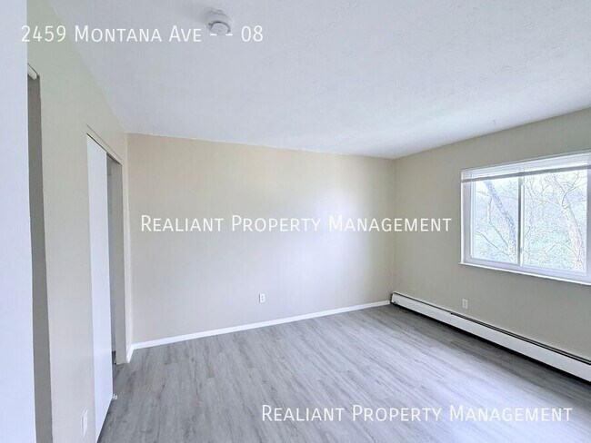 Building Photo - 2459 Montana Ave