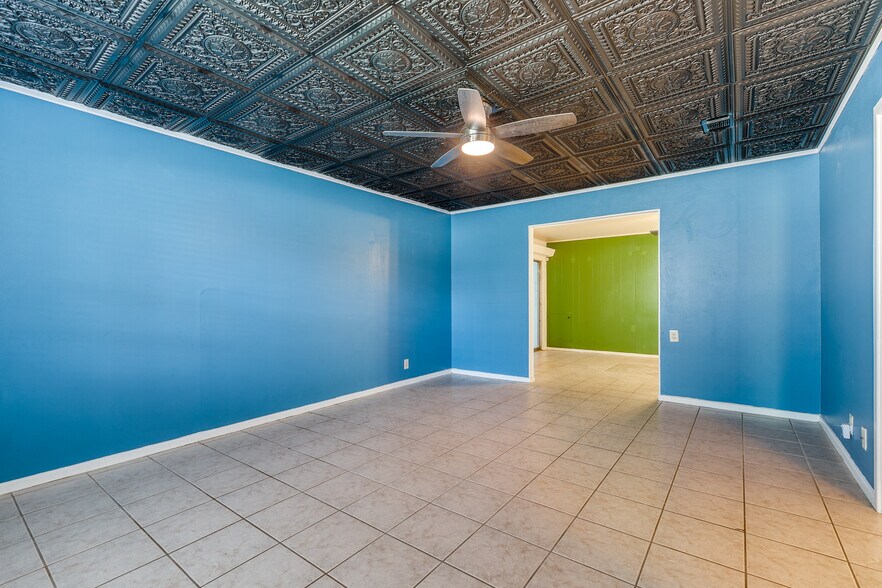 Building Photo - 123 Stardream Dr