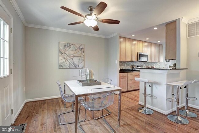 Building Photo - 3147 Bayswater Ct