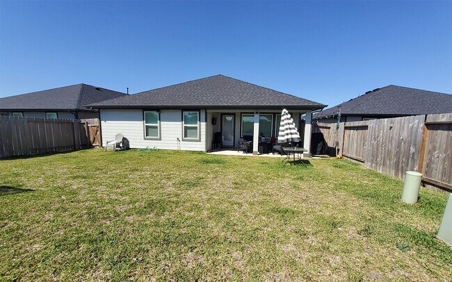 Building Photo - 31739 Margaret Woods Ln