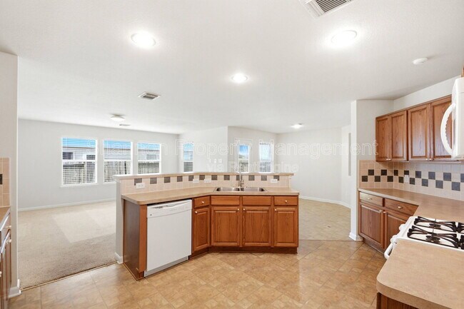 Building Photo - 526 Remington Lodge Ct