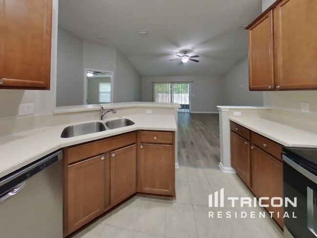 Building Photo - 86185 Fortune Dr