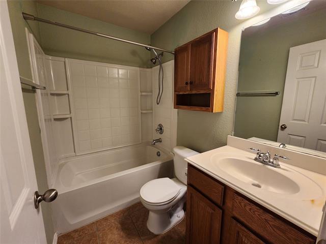 Building Photo - 1728 Quail Grove Dr