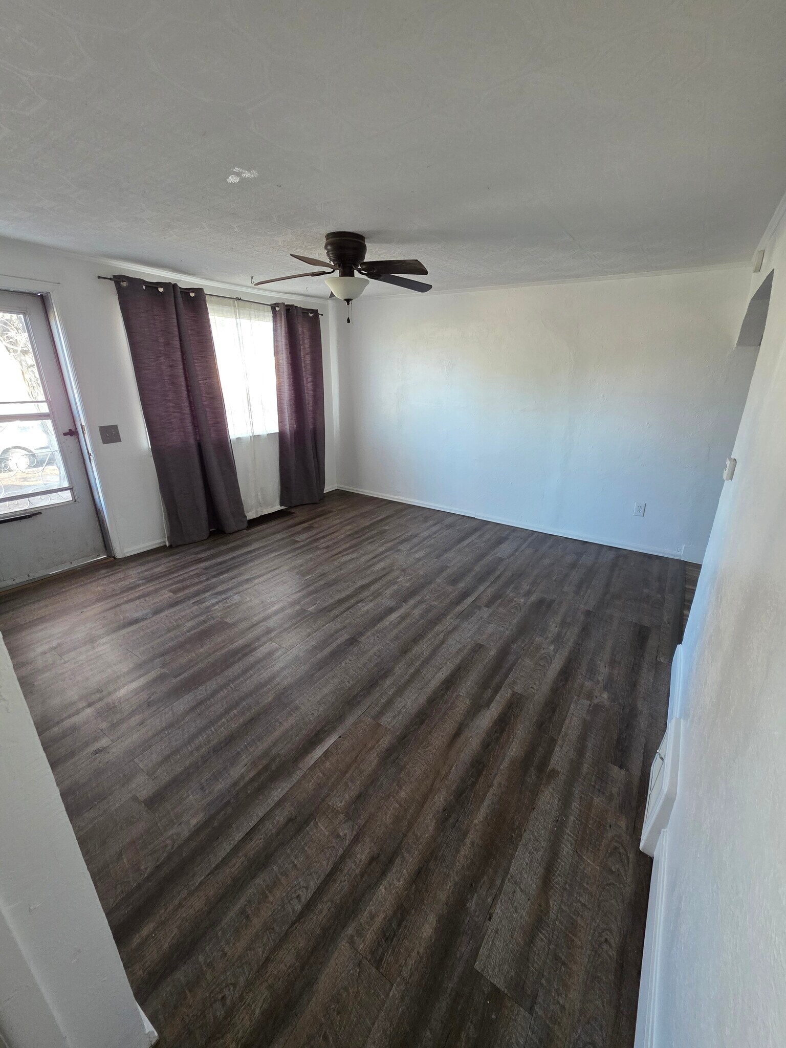 Building Photo - 711 Santa Clara Ave