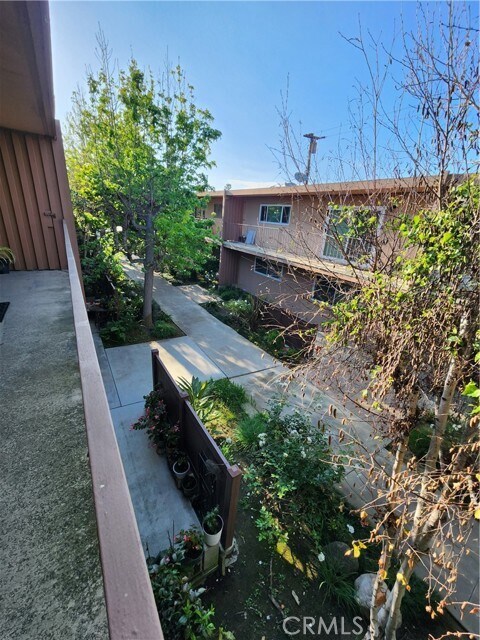 Building Photo - 14903 Normandie Ave