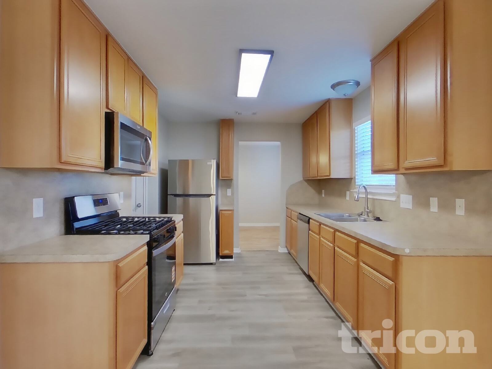 Building Photo - 1910 Flycaster Dr