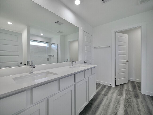 Building Photo - 3414 Dursley Landing Ct