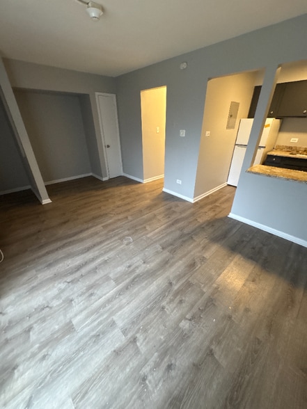 Building Photo - 3353 Commercial Ave