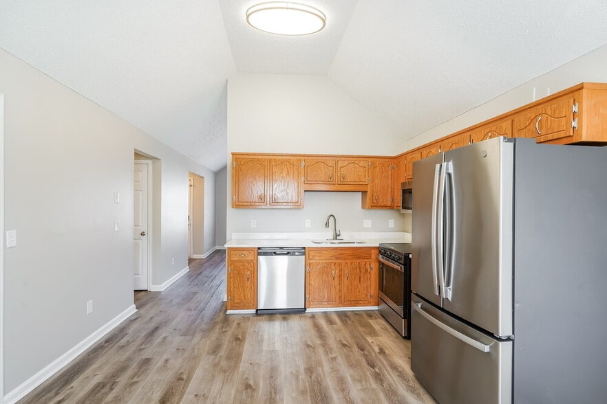 Building Photo - 2718 Lincoya Dr