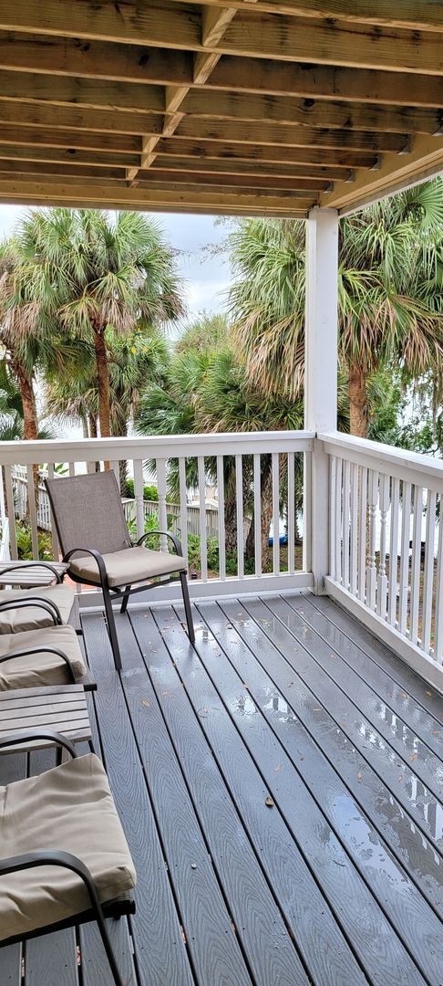 Building Photo - Funished Resort Style Condo in Gated Community- River Front