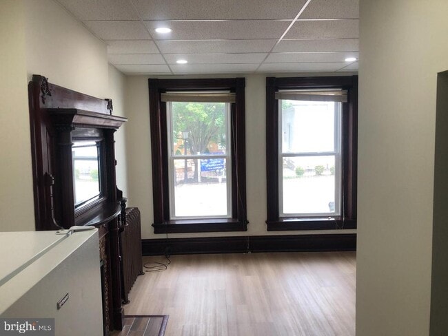 Building Photo - 130 N Potomac St