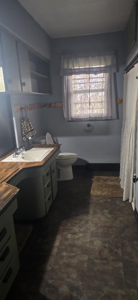 Building Photo - 2061 Hunter Trail