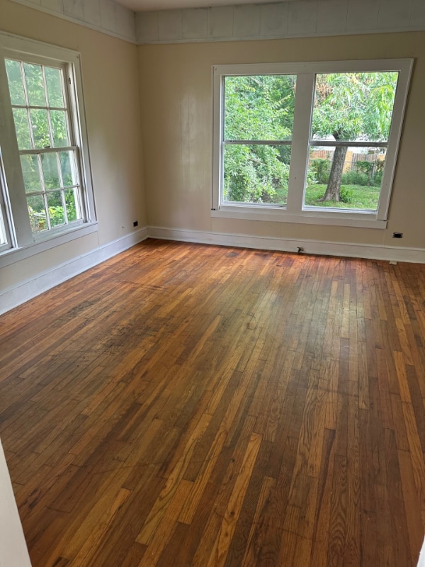 Building Photo - 1515 Maple Ave