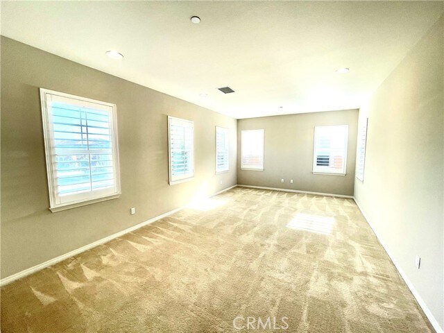 Building Photo - 6430 Sheffield St