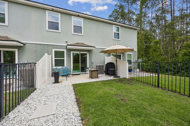 Building Photo - 470 Servia Dr