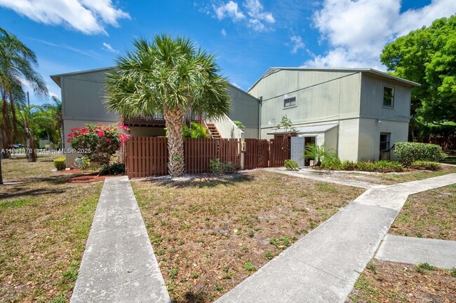 Building Photo - 1 Crossings Cir