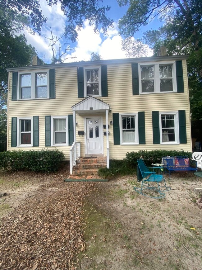 Primary Photo - 710 Ingleside Ave