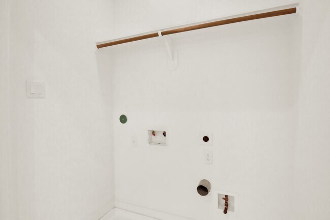 Building Photo - 6635 T C Jester Blvd