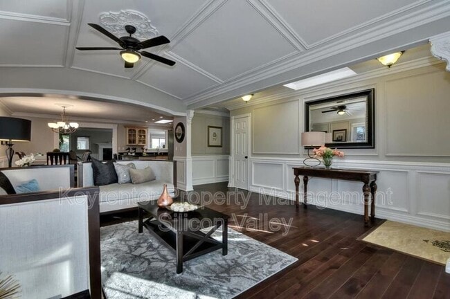 Building Photo - 1534 Constanso Way