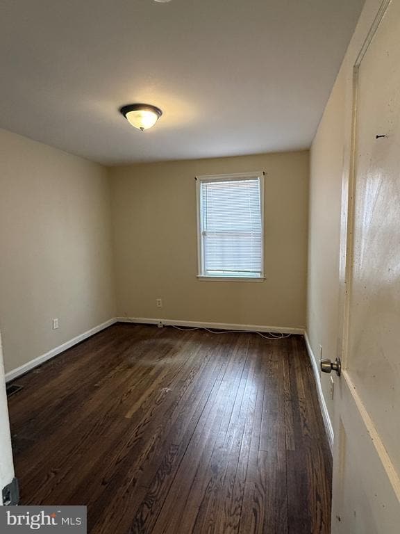 Building Photo - 2421 Ramblewood Dr