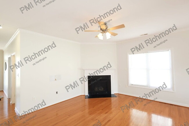 Building Photo - 14669 Sailboat Cir