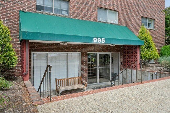 Building Photo - 995 Massachusetts Ave
