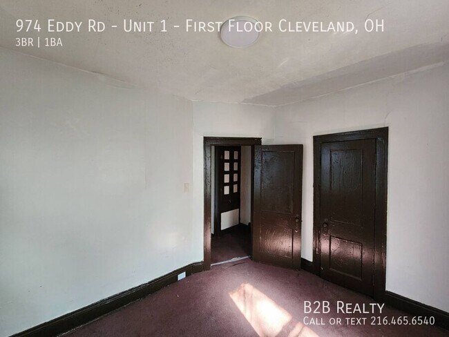 Building Photo - 974 Eddy Rd