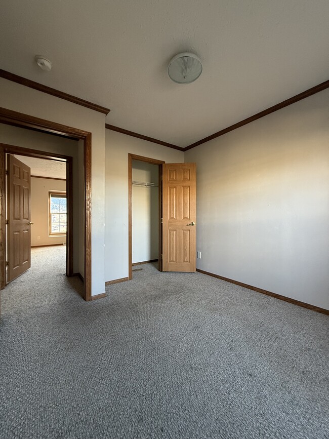 Building Photo - 10202 Rodeo Park Dr