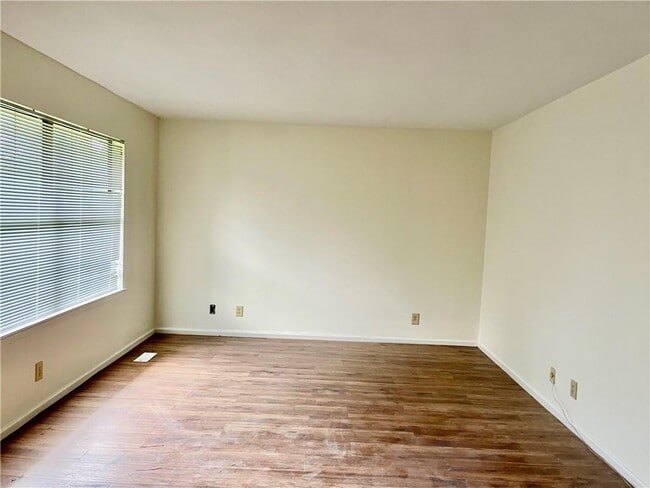 Building Photo - 4124 Elizabeth Ct