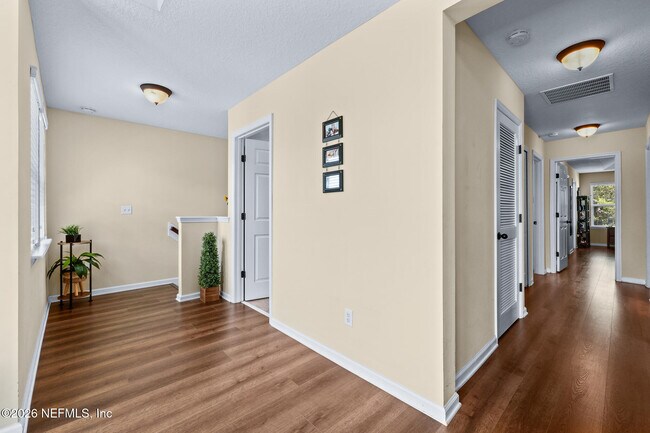 Building Photo - 7039 Crispin Cove Dr