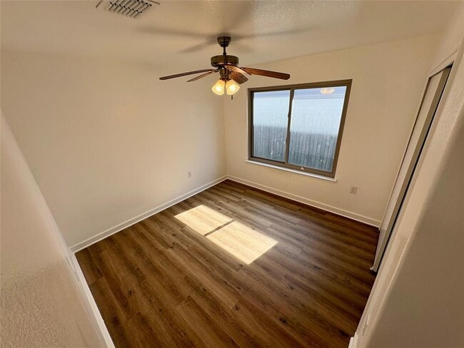 Building Photo - 8003 Bannock Ln