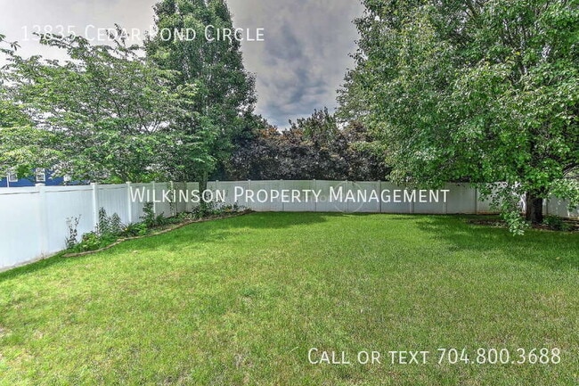 Building Photo - 13835 Cedar Pond Cir