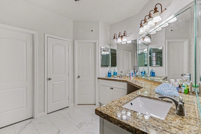 Building Photo - 4206 Cambry Park