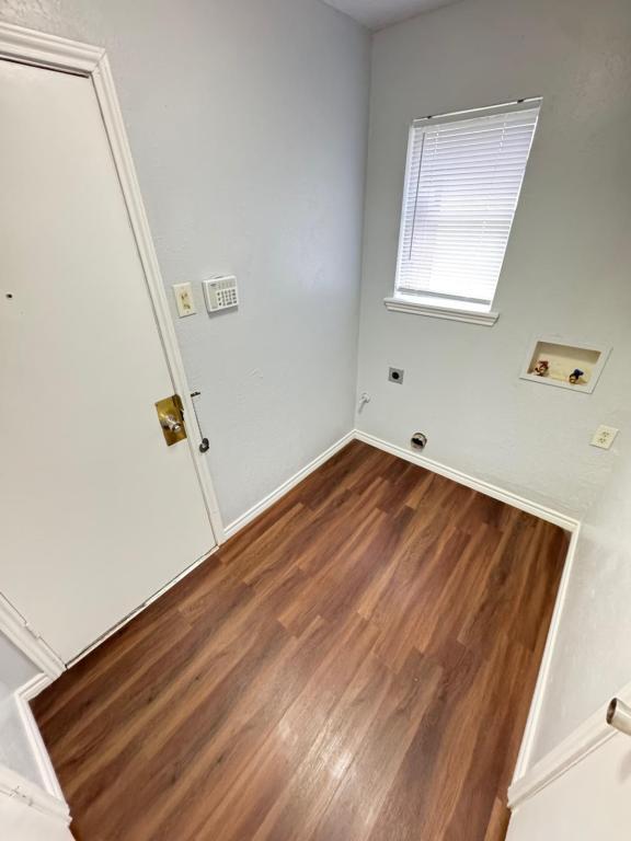 Building Photo - 606 Grinnell Dr