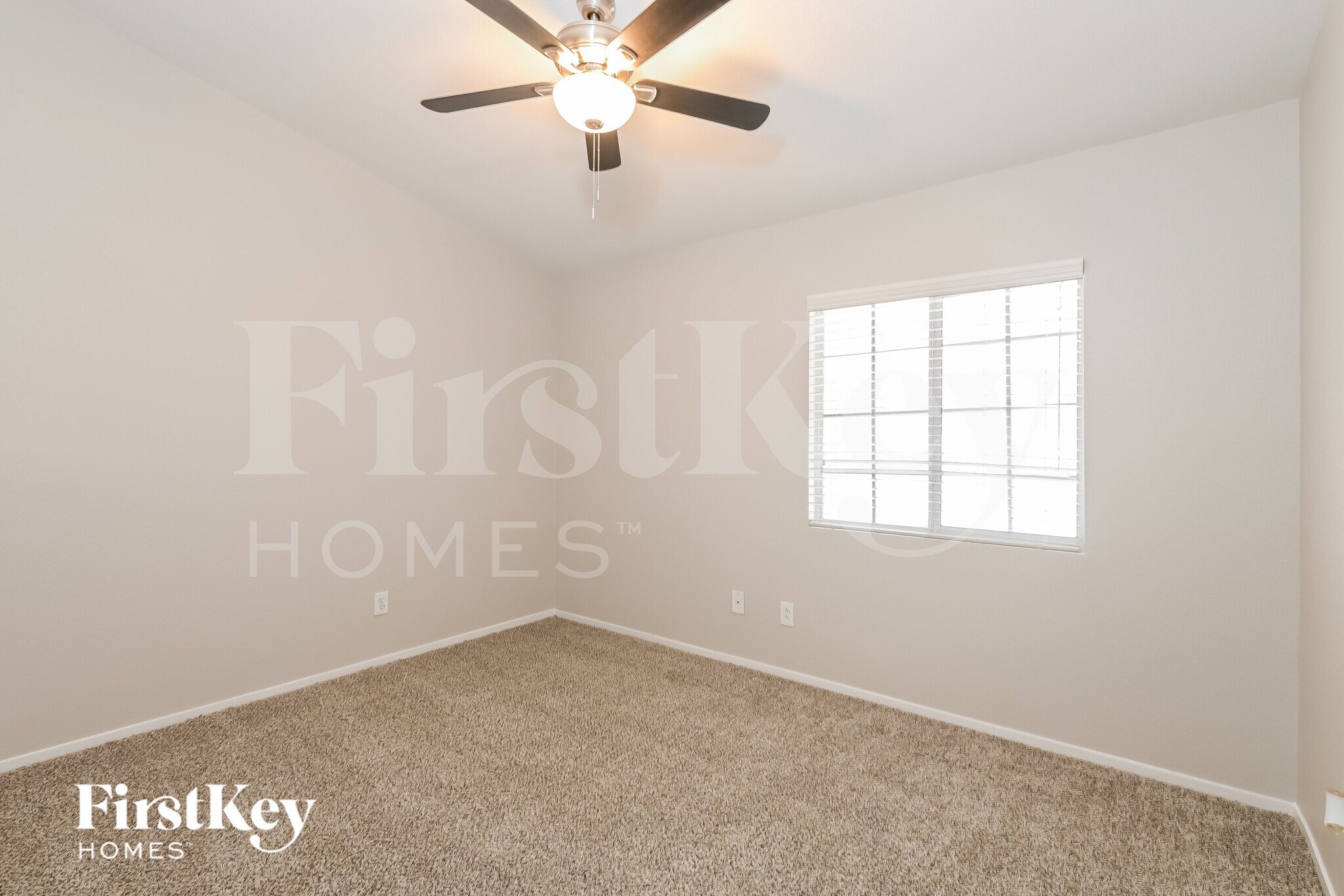 Building Photo - 2465 Belt Buckley Dr