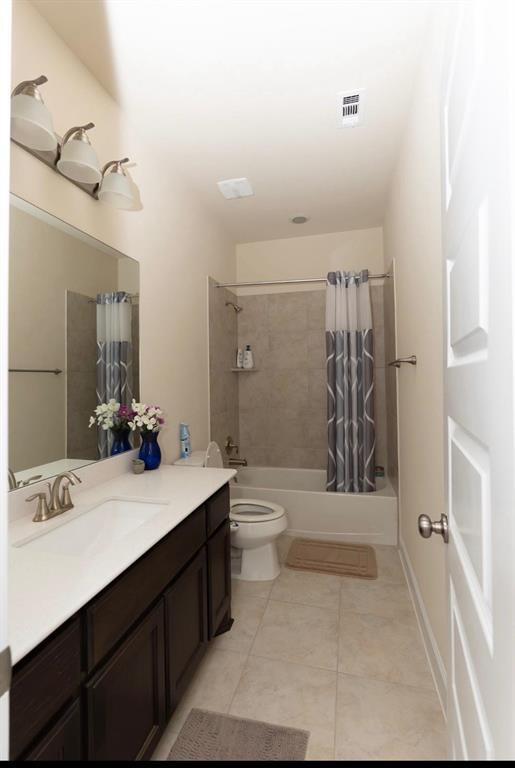 Building Photo - 348 Cross Timbers Dr