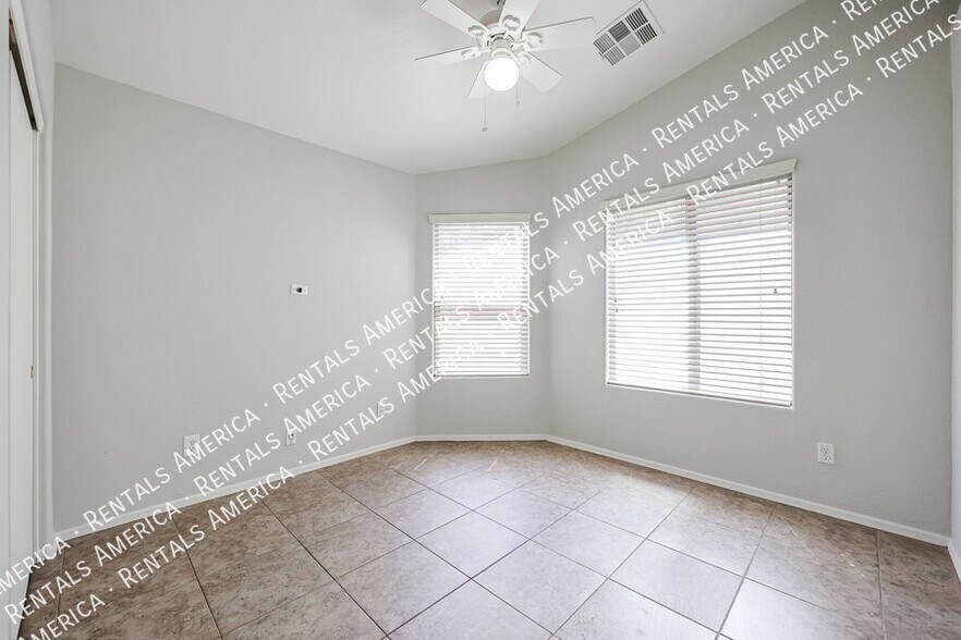 Building Photo - 41629 N Ranch Dr